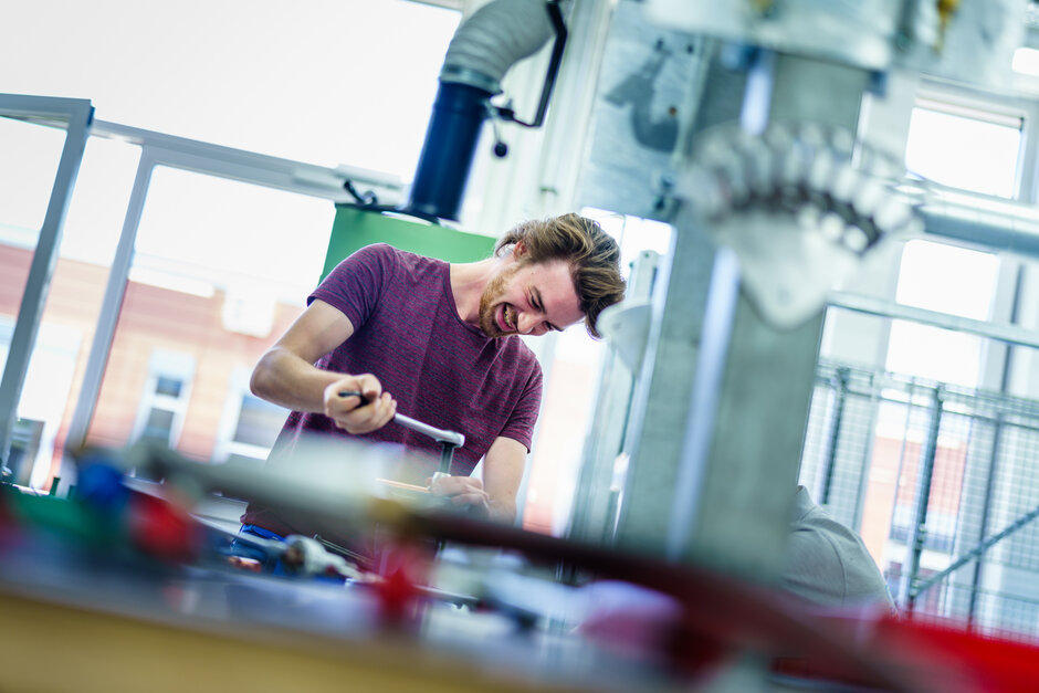 Wir machen Sie zum Meister. In 24 Gewerken © Andre Wirsig